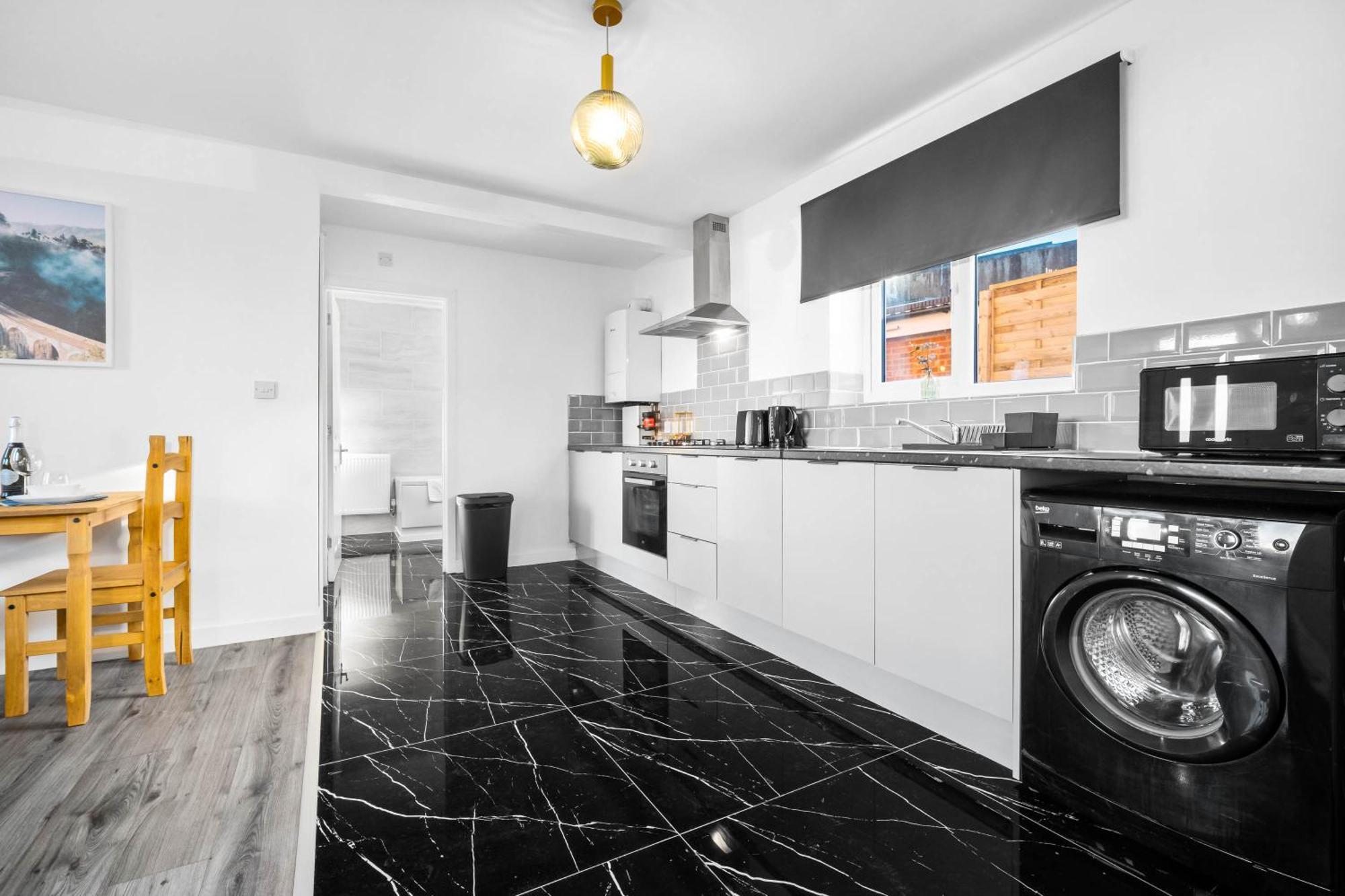 Modern Apartment - Cradley Heath - Top Rated - Netflix - Wifi - 1Mh Smethwick Extérieur photo